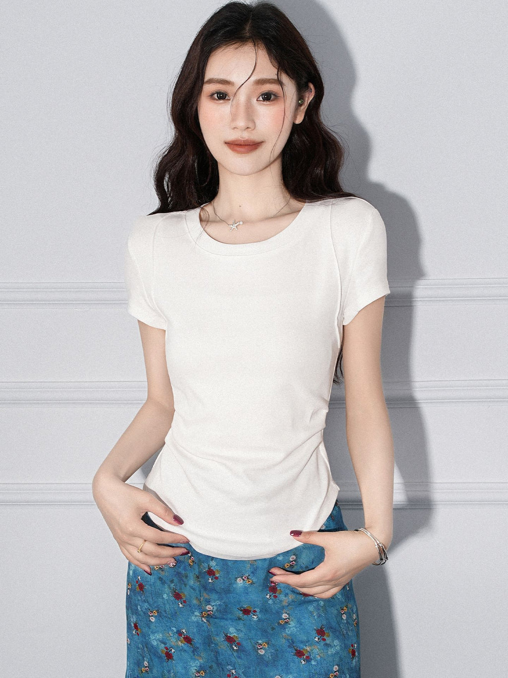 Round Neck Pleated Irregular Hem Short Sleeve T-Shirt for Women eprolo