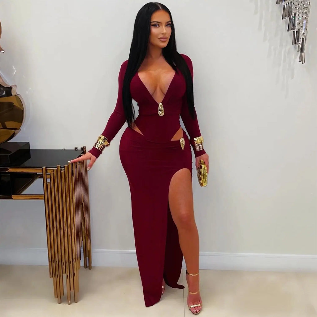 V-neck solid color long sleeved hip hugging dress eprolo