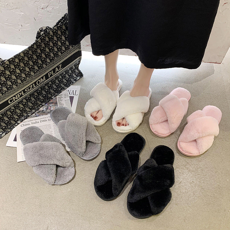Hairy slippers with crossed rabbit fur and exposed toes eprolo