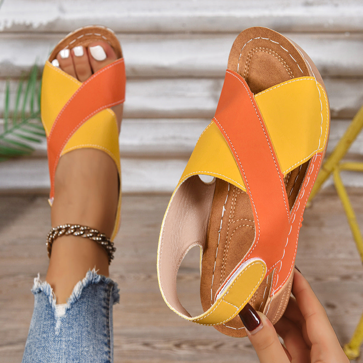 Hollow cross strap sandals eprolo