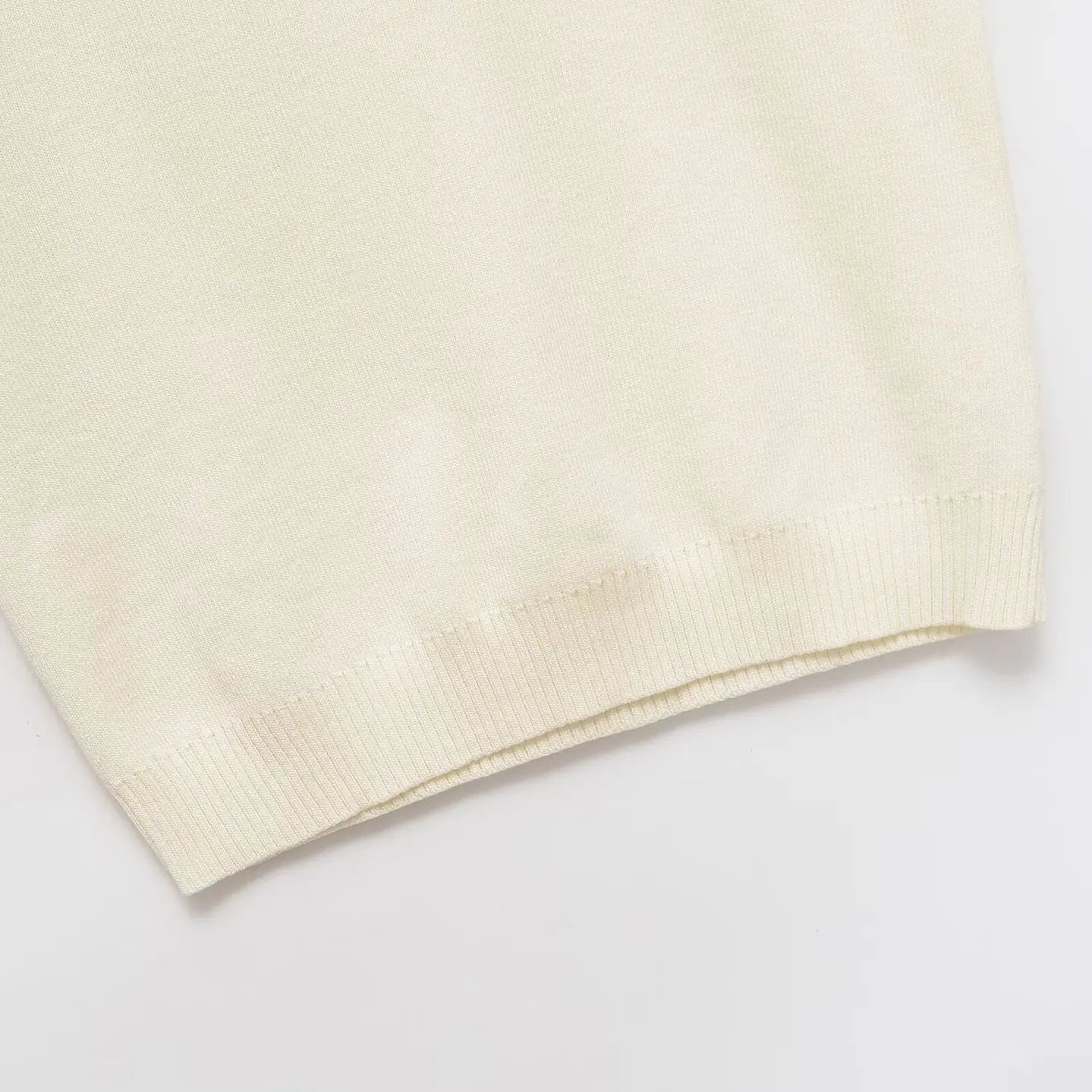 Chic Knit Sweater Crop Top with Turn-Down eprolo
