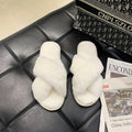 Hairy slippers with crossed rabbit fur and exposed toes eprolo