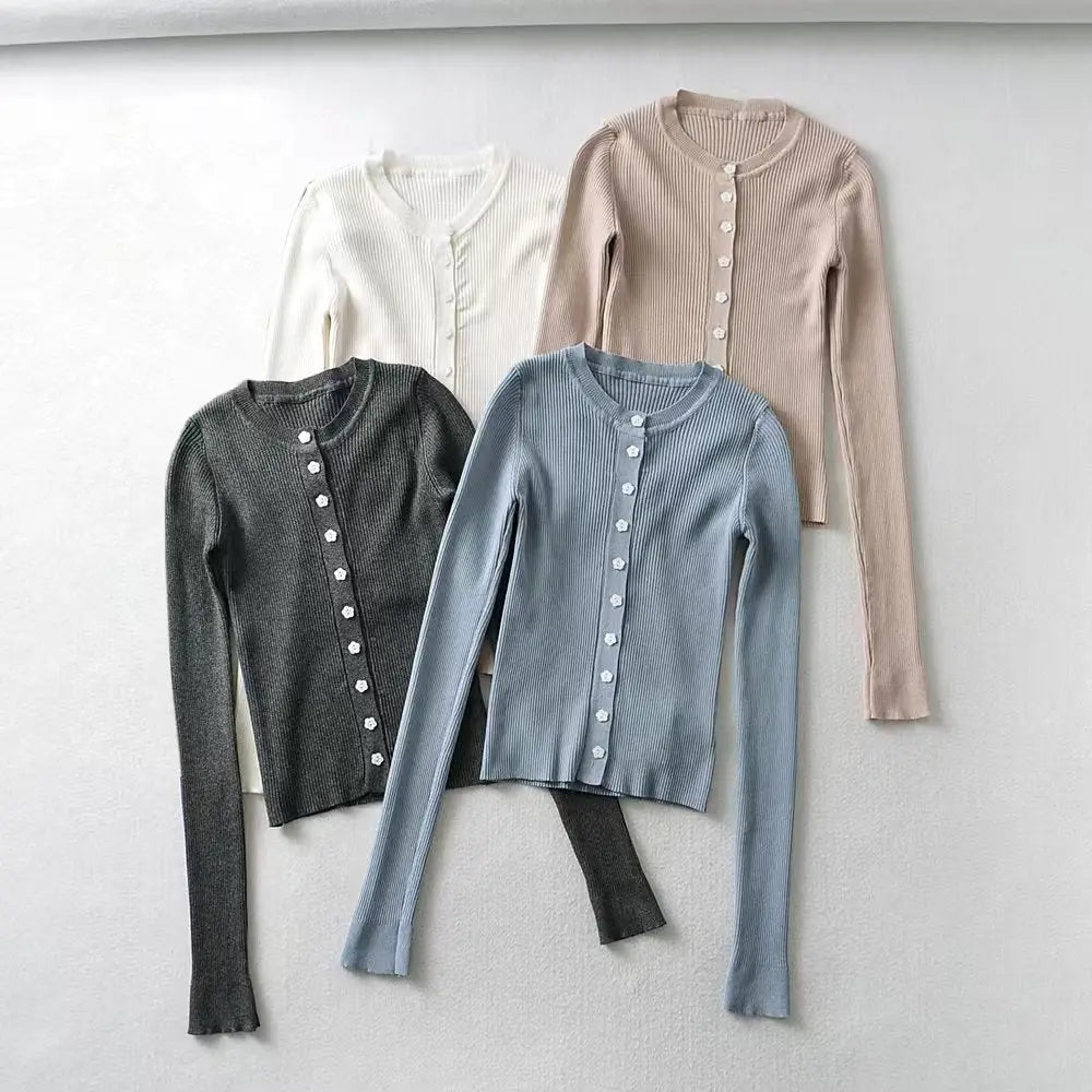 Round neck buckle long sleeved elastic slim fit top eprolo