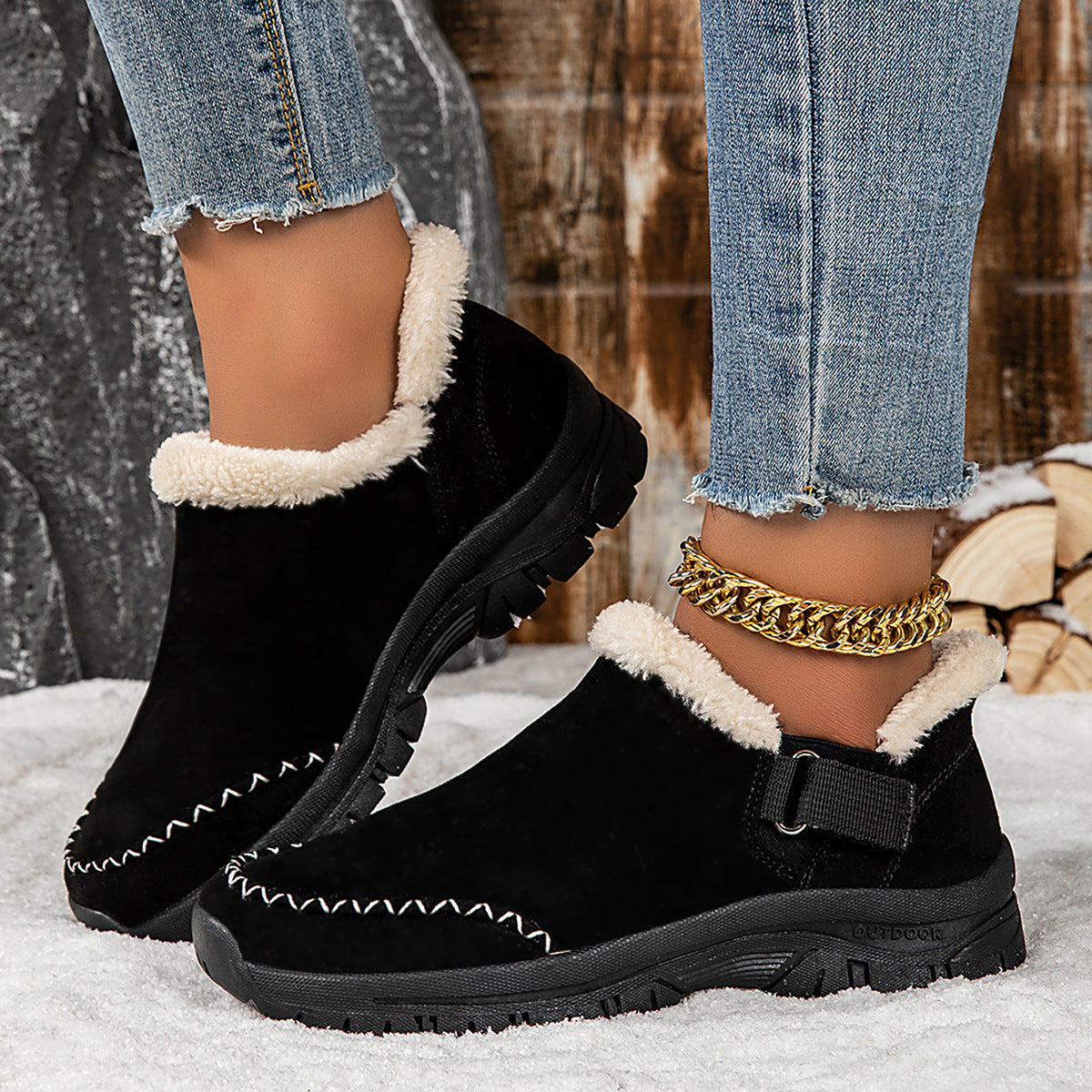 Outdoor snow boots with low cut lightweight and plush cotton tow eprolo