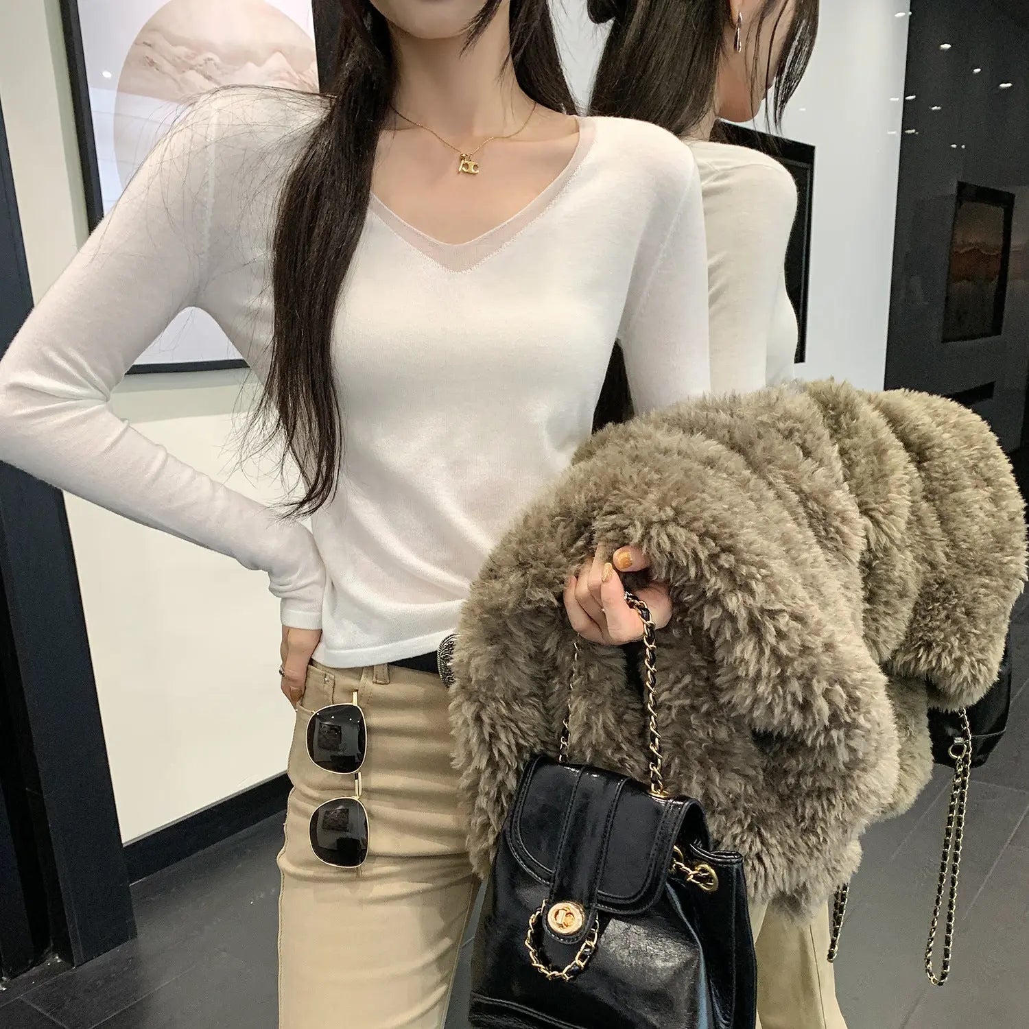Mesh Spliced White V-Neck Slim Fit Inner Knit Sweater Top eprolo