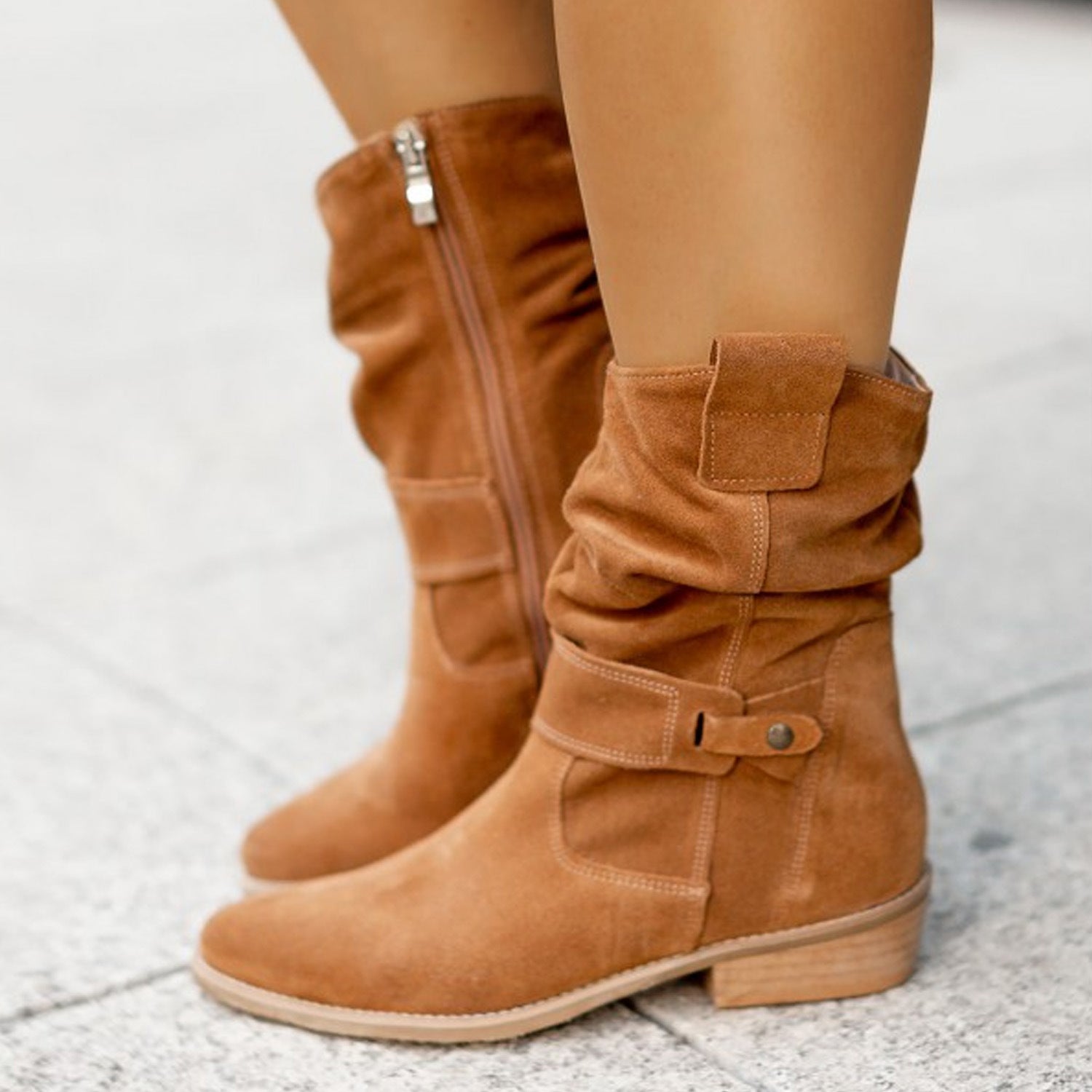 Low heeled square heeled suede pleated low cut boots eprolo