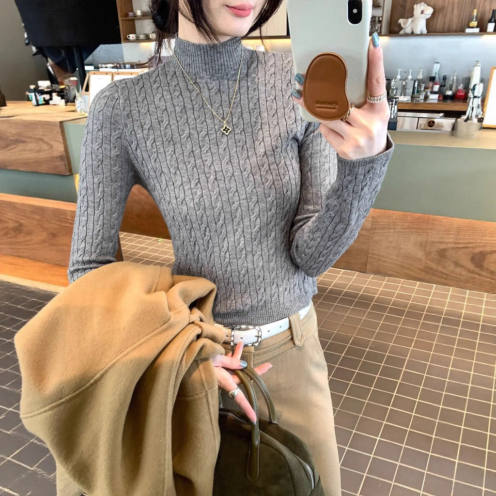 Chic Gray Cable Knit Crewneck Sweater Top for Women,  Slim Fit Short Length Underwear Shirt eprolo