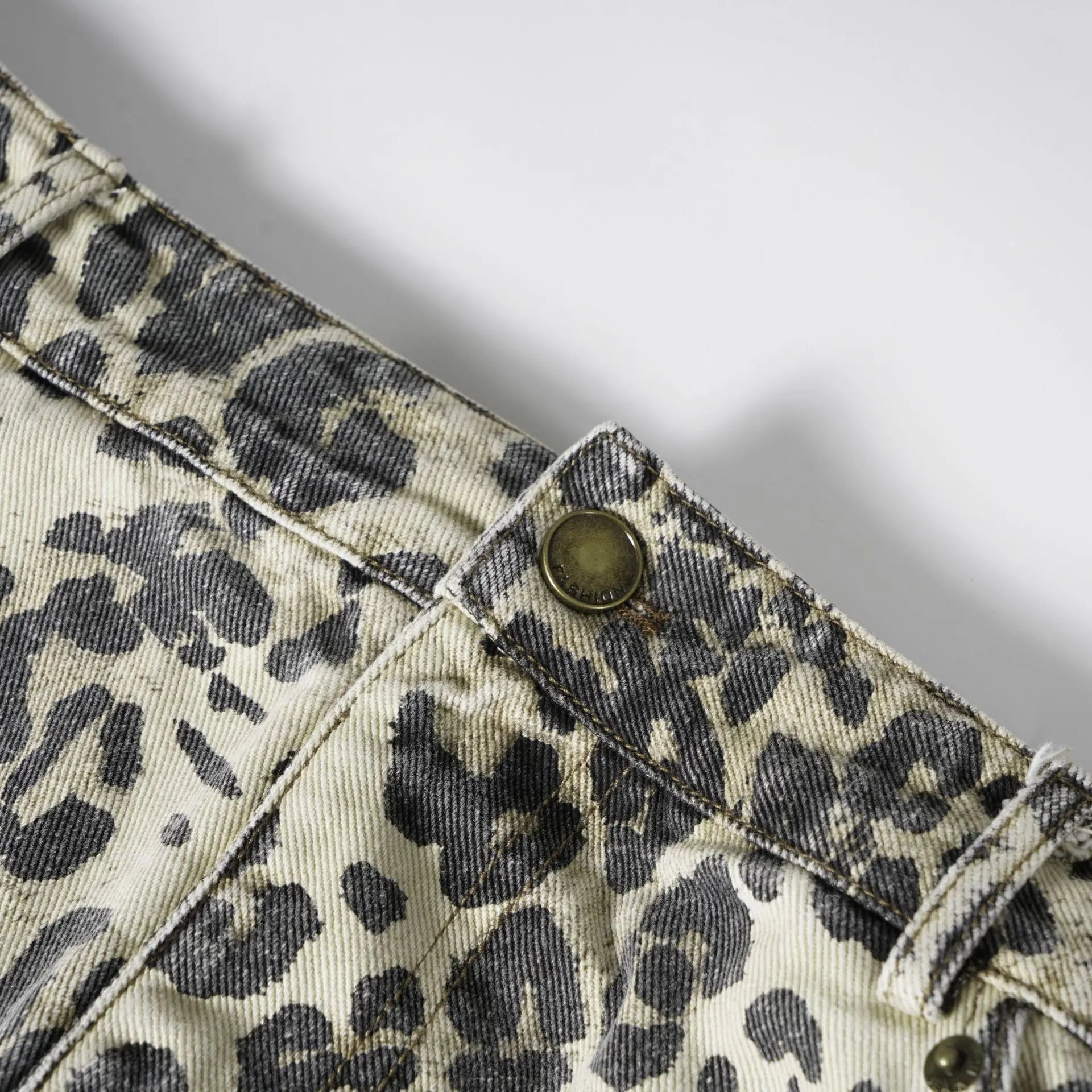 Retro design leopard print jeans for women eprolo